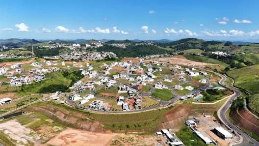 Lote/Terreno à venda, 324m² no Salvaterra, Juiz de Fora