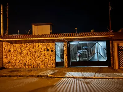 Casa com 3 Quartos à venda, 204m² no Cidade Nova, Jundiaí