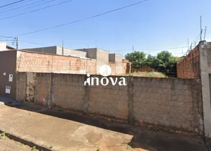 Lote/Terreno à venda, 300m² no Vila Celeste, Uberaba