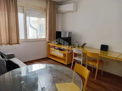 Apartamento com 1 Quarto para alugar, 47m² no Jardim do Salso, Porto Alegre