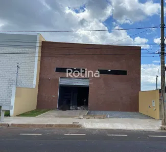 Galpão/Depósito/Armazém para alugar, 260m² no Granada, Uberlândia