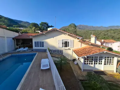 Casa com 3 Quartos à venda, 189m² no Cascatinha, Nova Friburgo