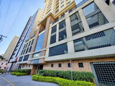 Apartamento com 1 Quarto para alugar, 45m² no Centro, Curitiba
