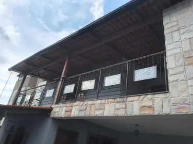 Casa com 3 Quartos à venda, 360m² no Arvoredo, Contagem