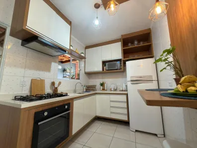 Casa de Condomínio com 2 Quartos à venda, 59m² no Samambaia, Praia Grande