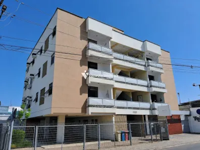 Apartamento com 3 Quartos para alugar, 90m² no Centro, Teresina