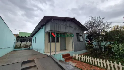 Casa com 2 Quartos para alugar, 40m² no Jardim Morumbi, Londrina