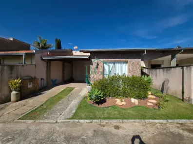 Casa com 3 Quartos à venda, 121m² no Estância Poços de Caldas, Poços de Caldas