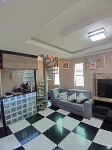 Sobrado com 3 Quartos à venda, 176m² no Jardim Celani, Salto