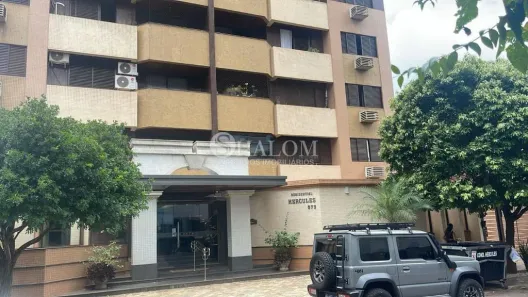 Apartamento com 3 Quartos à venda, 109m² no Zona 07, Maringá