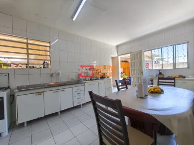 Casa com 2 Quartos à venda, 223m² no Taboão, São Bernardo do Campo
