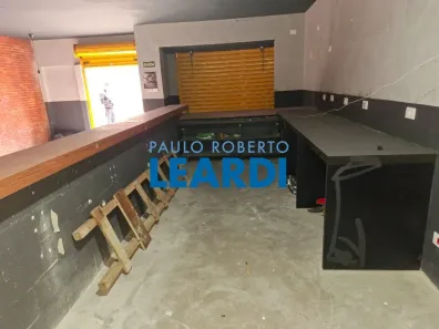 Ponto Comercial para alugar, 226m² no Campestre, Santo André