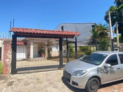 Casa com 3 Quartos à venda, 101m² no Camaquã, Porto Alegre