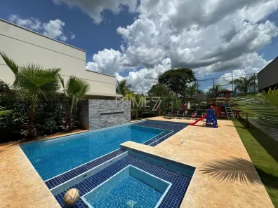 Casa de Condomínio com 4 Quartos para alugar, 880m² no Campestre, Piracicaba