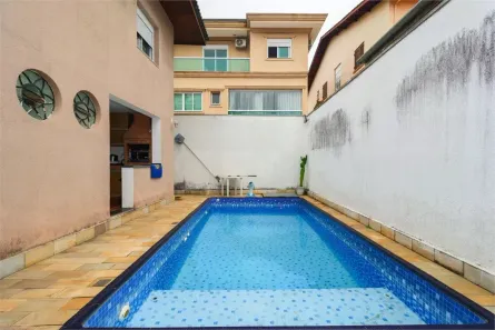 Casa com 2 Quartos à venda, 250m² no Lar São Paulo, São Paulo
