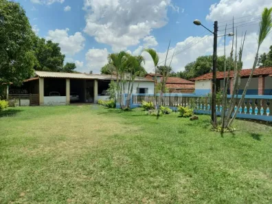 Fazenda/Sítio com 3 Quartos à venda, 1000m² no Loteamento Aracê de Santo Antonio I, São Carlos