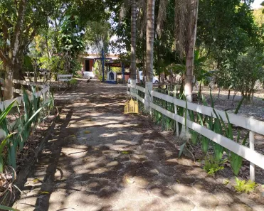 Fazenda/Sítio com 3 Quartos à venda, 3028m² no , Esmeraldas