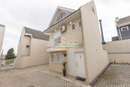 Sobrado com 3 Quartos à venda, 170m² no Santa Felicidade, Curitiba