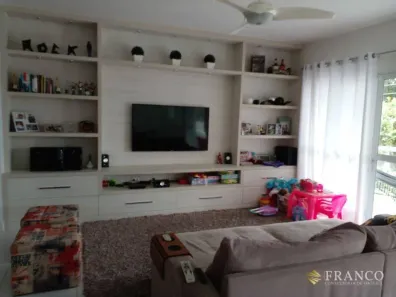 Sobrado com 3 Quartos à venda, 345m² no Centro, Tremembé