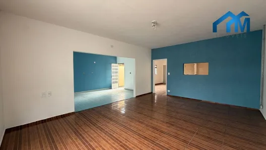 Casa com 4 Quartos à venda, 182m² no Centro, Salto