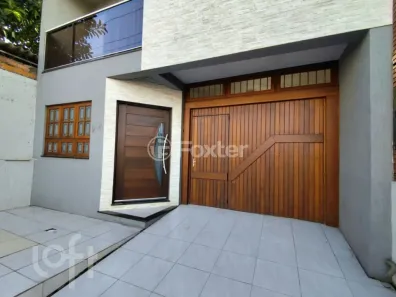 Casa com 3 Quartos à venda, 254m² no Rio Branco, Canoas