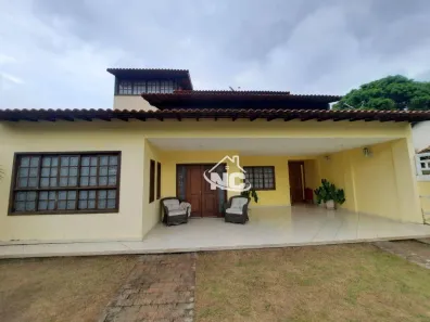 Casa com 5 Quartos à venda, 300m² no Itaipu, Niterói