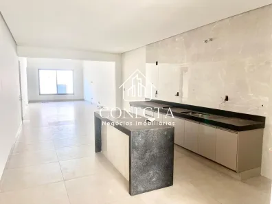 Casa com 3 Quartos à venda, 220m² no Cidade Jardim, Uberlândia