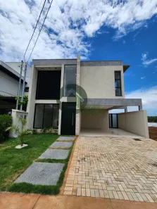 Sobrado com 4 Quartos à venda, 210m² no Jardins Capri, Senador Canedo