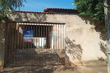 Casa com 2 Quartos à venda, 300m² no Residencial Bandeirantes, Jataí