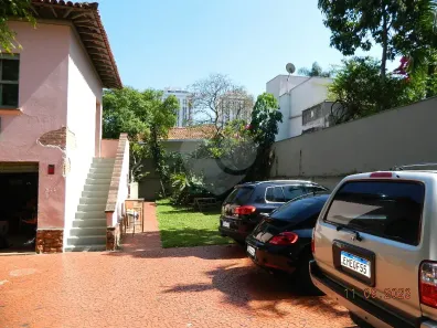 Sobrado com 3 Quartos à venda, 320m² no Vila Madalena, São Paulo