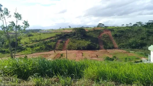 Lote/Terreno à venda, 200m² no Virgem Santa, Macaé