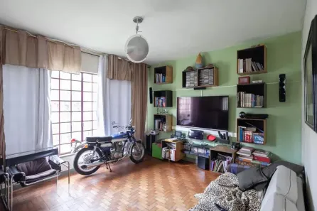 Casa com 3 Quartos à venda, 240m² no Santa Efigênia, Belo Horizonte