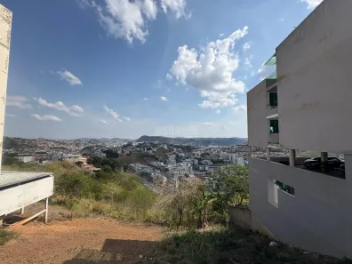 Lote/Terreno à venda, 390m² no Vivendas da Serra, Juiz de Fora