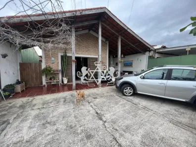 Casa com 4 Quartos à venda, 183m² no Parque Balneário Poiares, Caraguatatuba