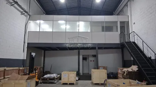 Galpão/Depósito/Armazém para alugar, 500m² no Prosperidade, São Caetano do Sul