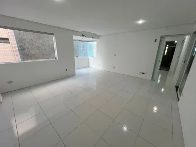 Apartamento com 3 Quartos para alugar, 93m² no Ponta Verde, Maceió