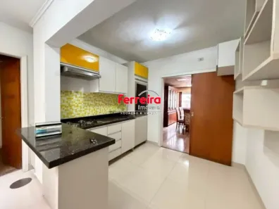 Apartamento com 3 Quartos para alugar, 241m² no Petrópolis, Porto Alegre