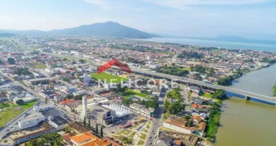 Lote/Terreno à venda, 360m² no Universitário, Tijucas