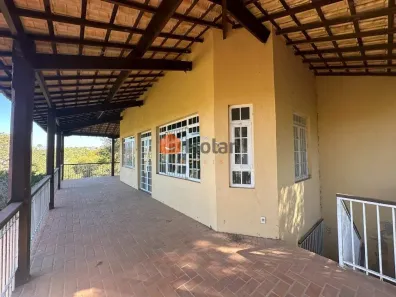 Casa com 3 Quartos para alugar, 355m² no Barreiro do Amaral, Santa Luzia