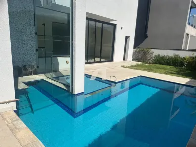 Casa de Condomínio com 4 Quartos à venda, 420m² no Centro Comercial Jubran, Barueri