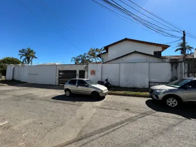 Sobrado com 3 Quartos para alugar, 125m² no Santa Genoveva, Goiânia