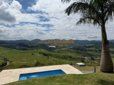 Fazenda/Sítio com 3 Quartos à venda, 240m² no Alferes Bento, Paraibuna