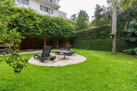 Sobrado com 4 Quartos à venda, 556m² no Pacaembu, São Paulo