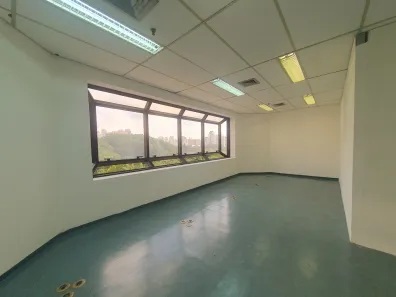 Sala Comercial à venda, 87m² no Água Branca, São Paulo