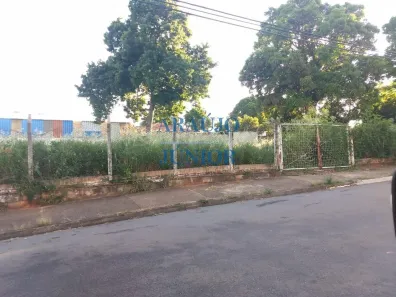 Lote/Terreno para alugar, 884m² no Jardim São Roque, Americana