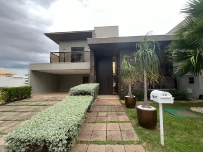 Casa de Condomínio com 3 Quartos para venda ou aluguel, 506m² no Ribeirão do Lipa, Cuiabá