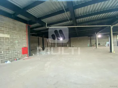 Sala Comercial com 1 Quarto para alugar, 555m² no Morada da Colina, Uberlândia