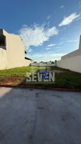 Lote/Terreno à venda, 384m² no Jardim Estoril, Bauru