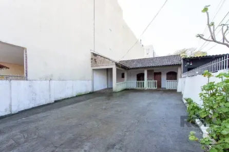 Casa com 3 Quartos à venda, 387m² no Tristeza, Porto Alegre