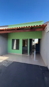 Casa com 2 Quartos à venda, 70m² no Setor Solange, Trindade